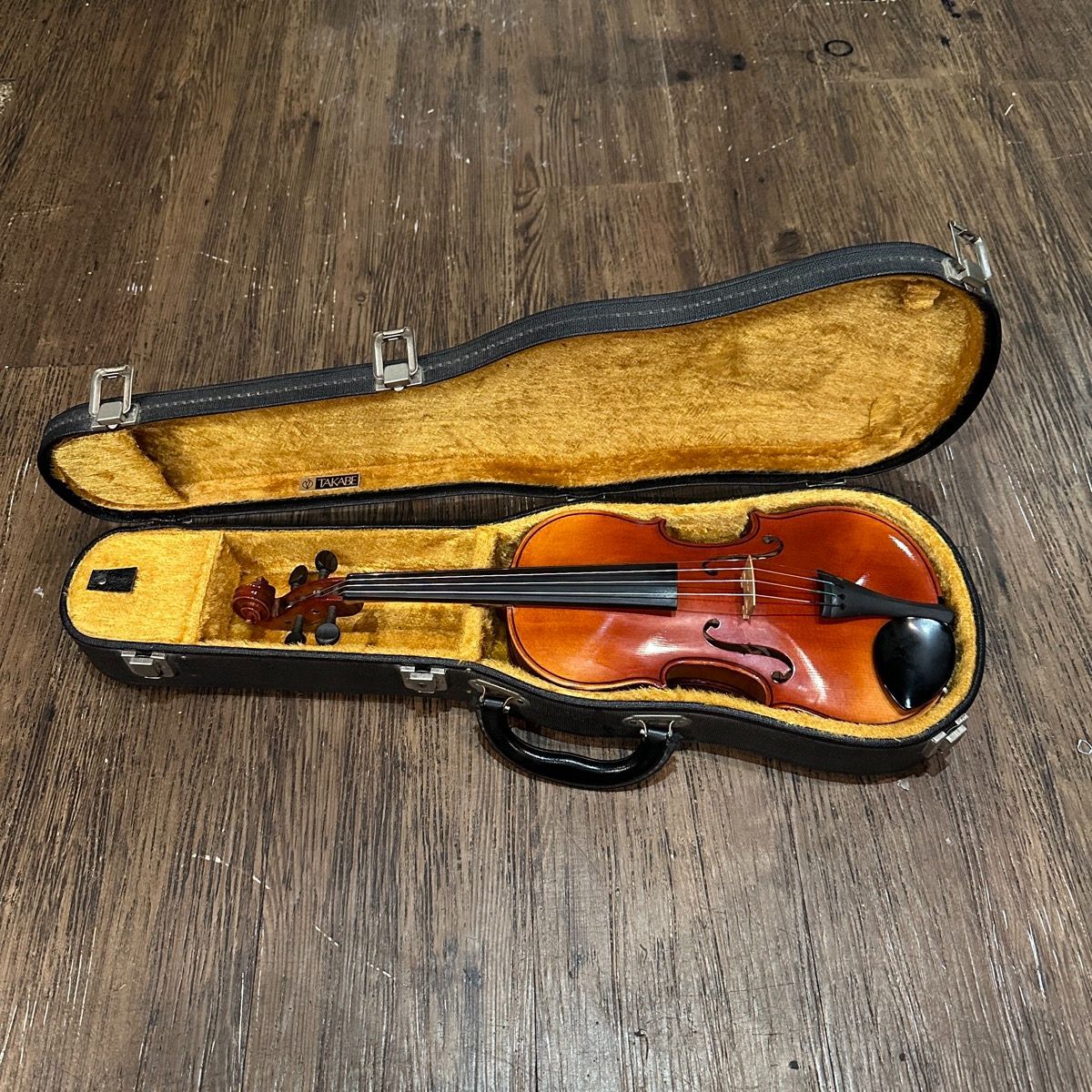 Antonius Stradiuarius Cremonensis Faciebat anno 1713 ドイツ製？