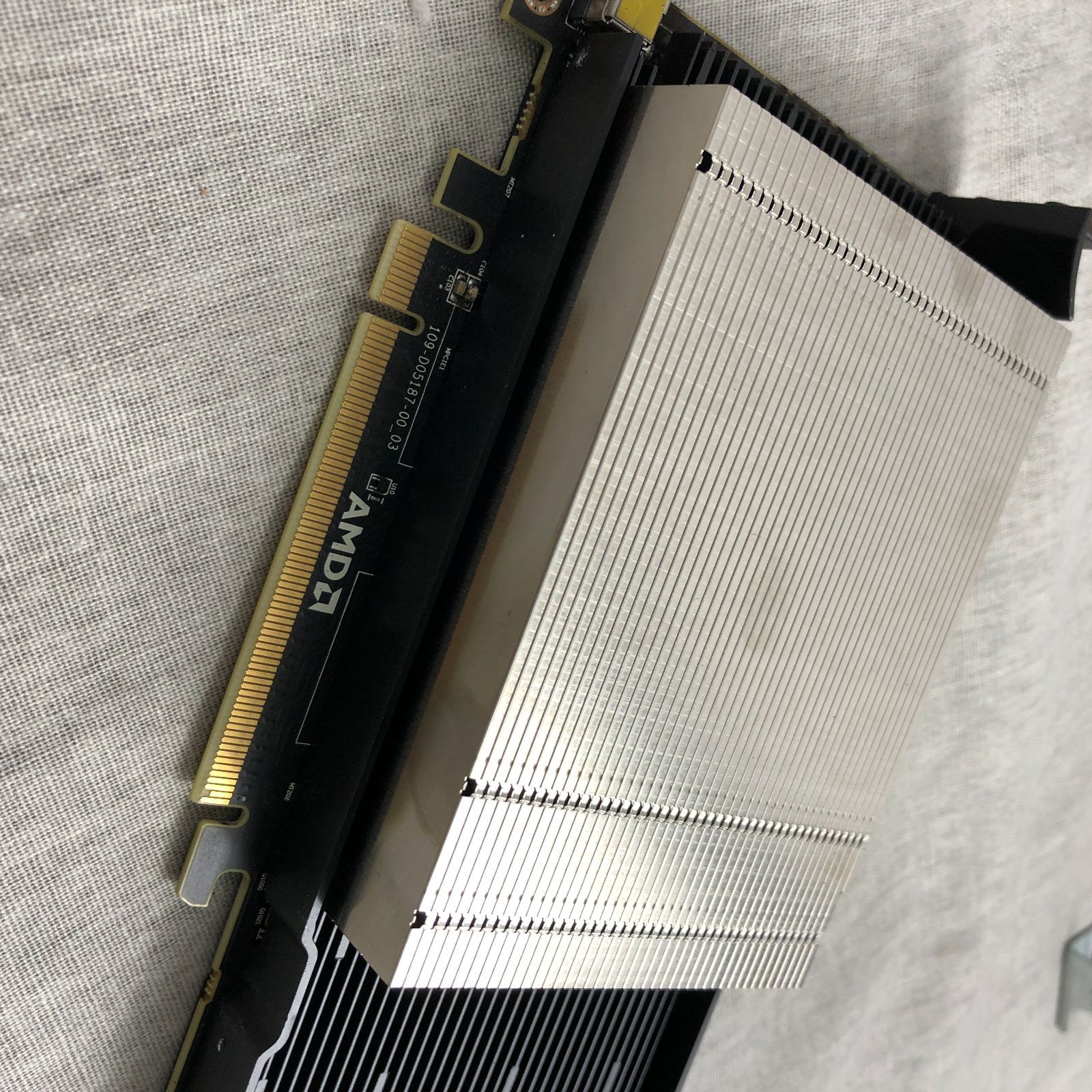 動作未確認/ジャンク品】サーバアクセラレータ AMD Radeon