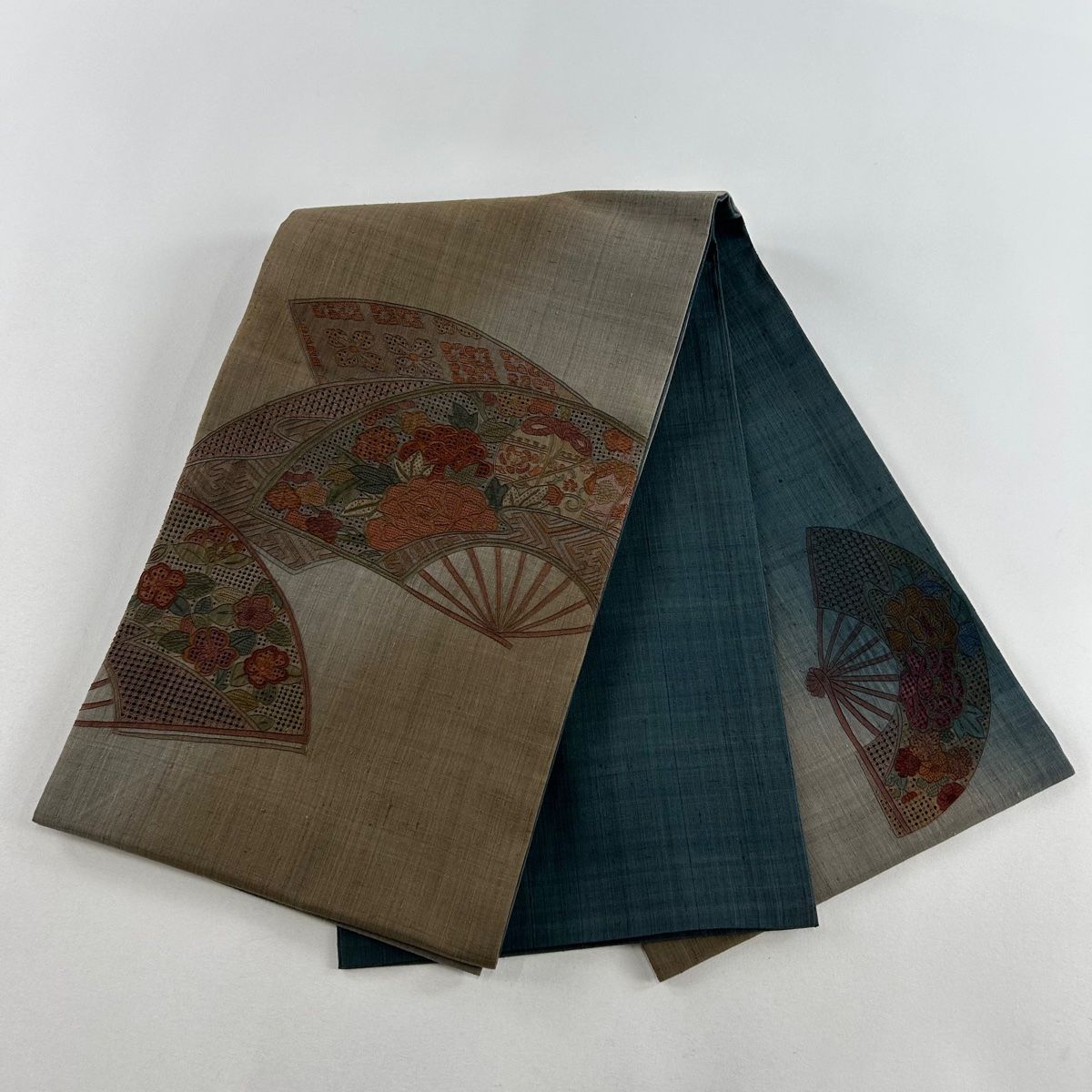 袋帯 逸品 華文 狩猟文 綴れ 金銀糸 青灰色 お太鼓柄 正絹 【中古】