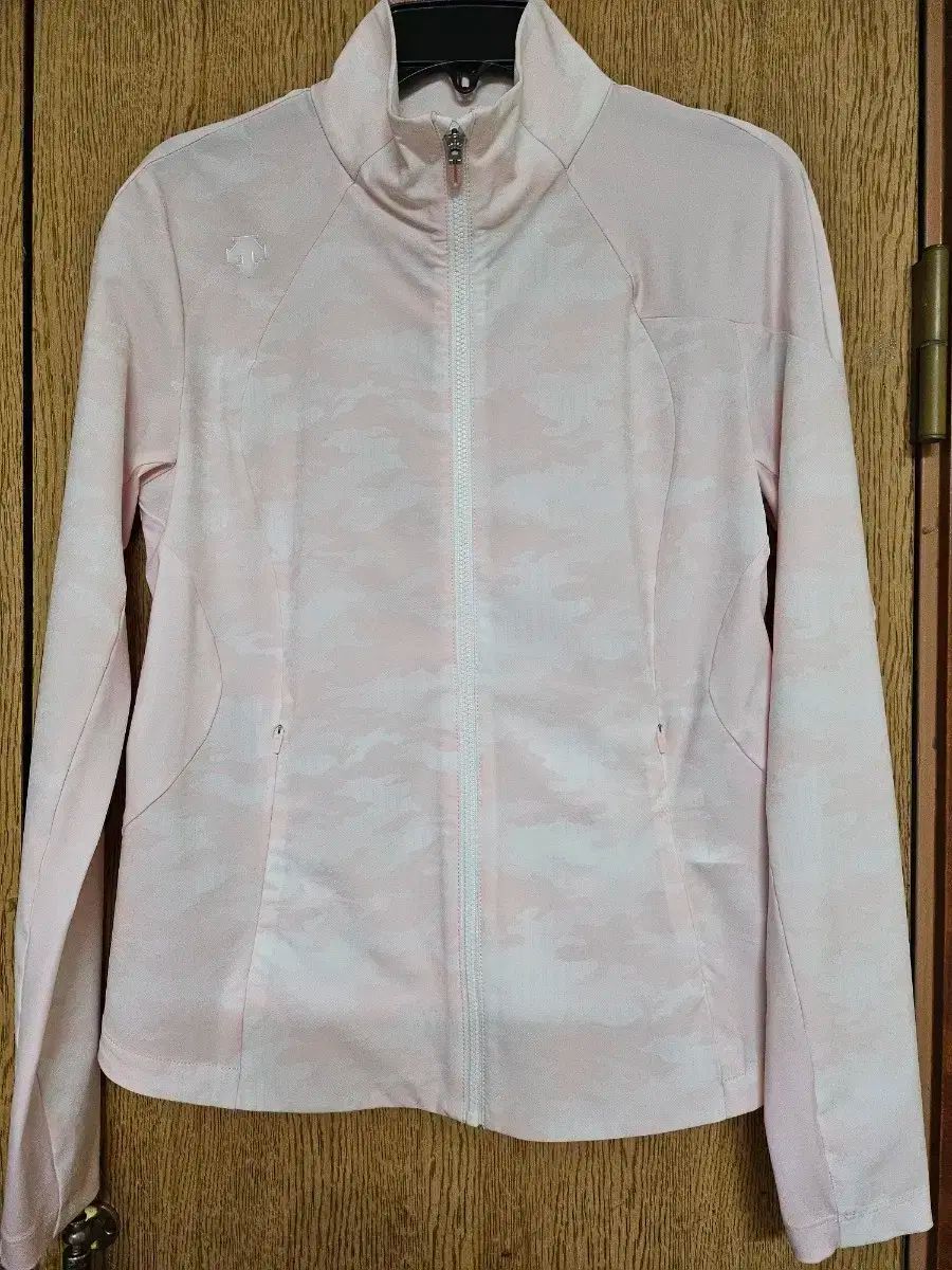 パーリーゲイツ 定価4.5万 撥水防風ナイロン混 ワッフル調 ジャケット