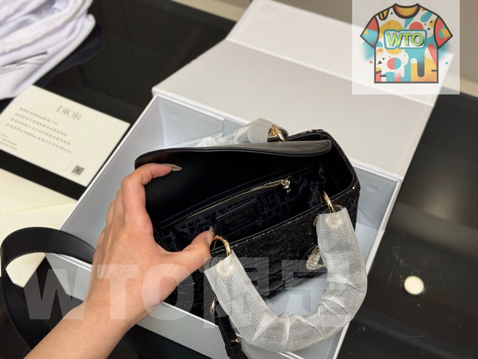 今日WTO】Dior Lady Horizontal Lady Dior Bag - ホリゾンタル