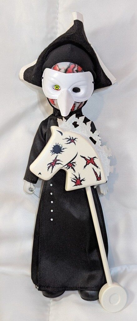 メズコ リビングデッド ドールズ ヨハネの黙示録の四騎士 pestilence