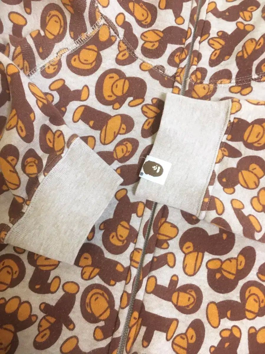 アベイシングエイプ ベビー