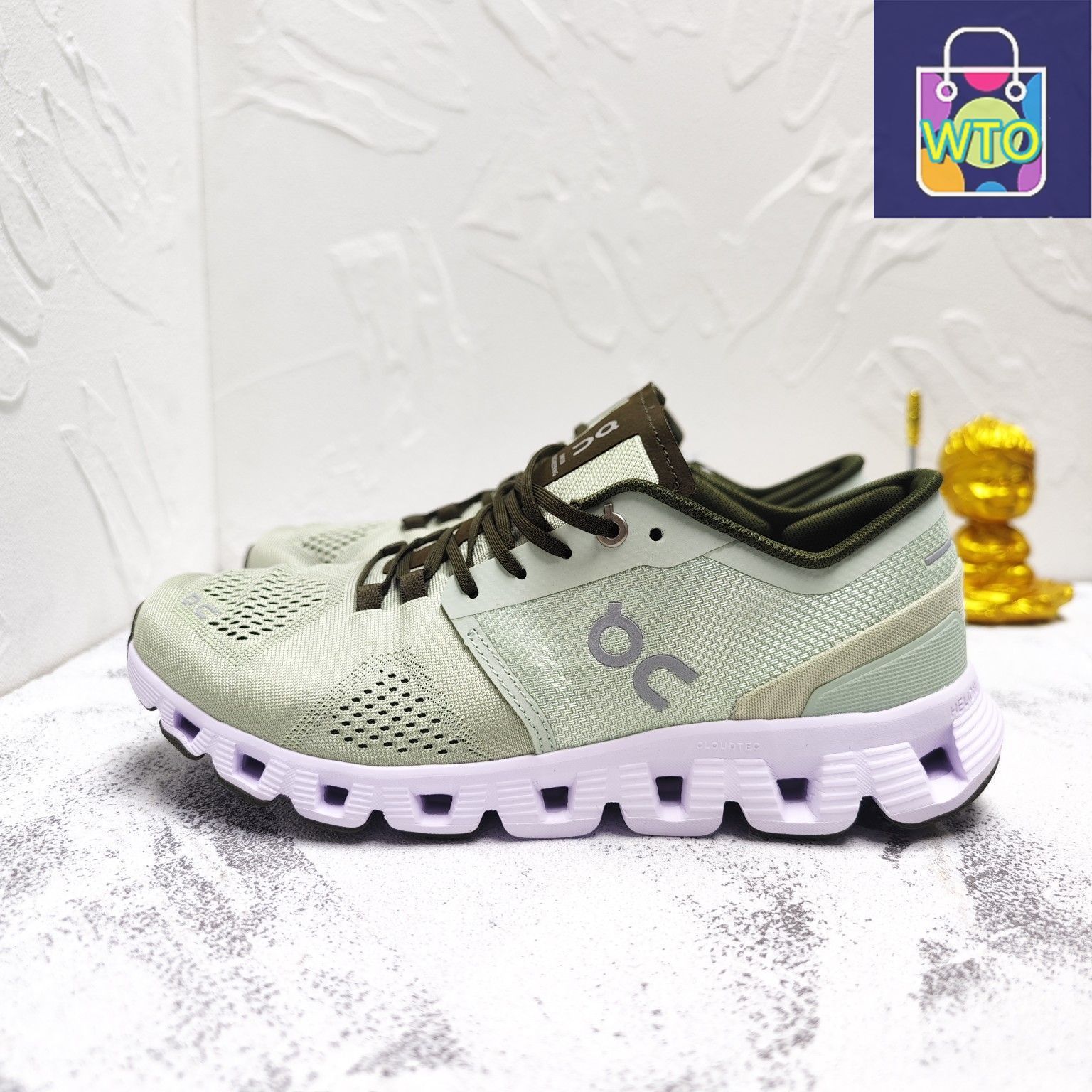 On Cloud X Sneakers オン クラウドX ジョギング スポーツ