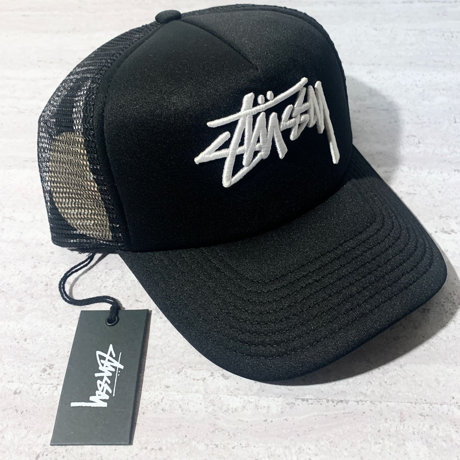 海外限定 STUSSY トラッカー メッシュ スナップバックキャップ