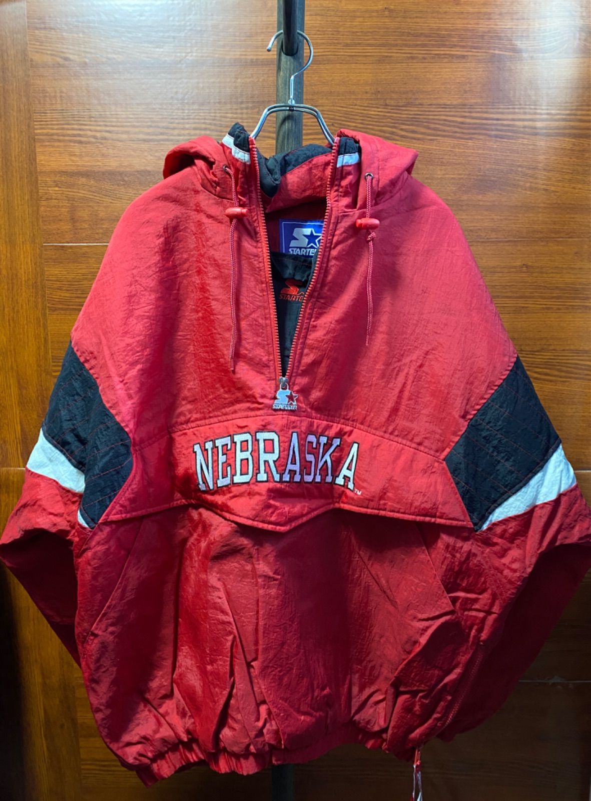 NEBRASKA ネブラスカ大学 ハスカーズ ナイロンジャケット プル