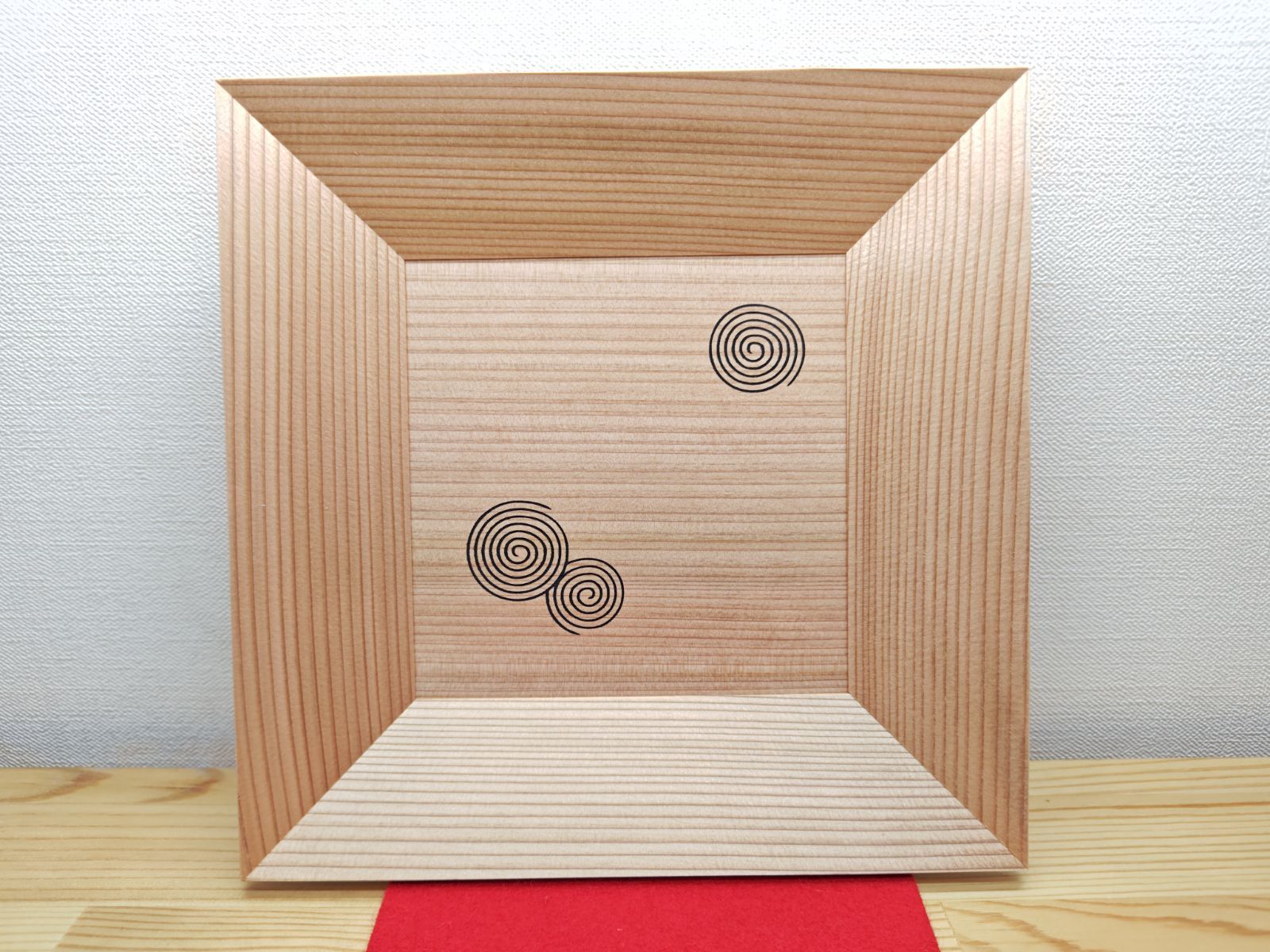 黒塗菊蒔絵菓子箪笥 / Black-lacquered Tansu for Sweet - OKURA