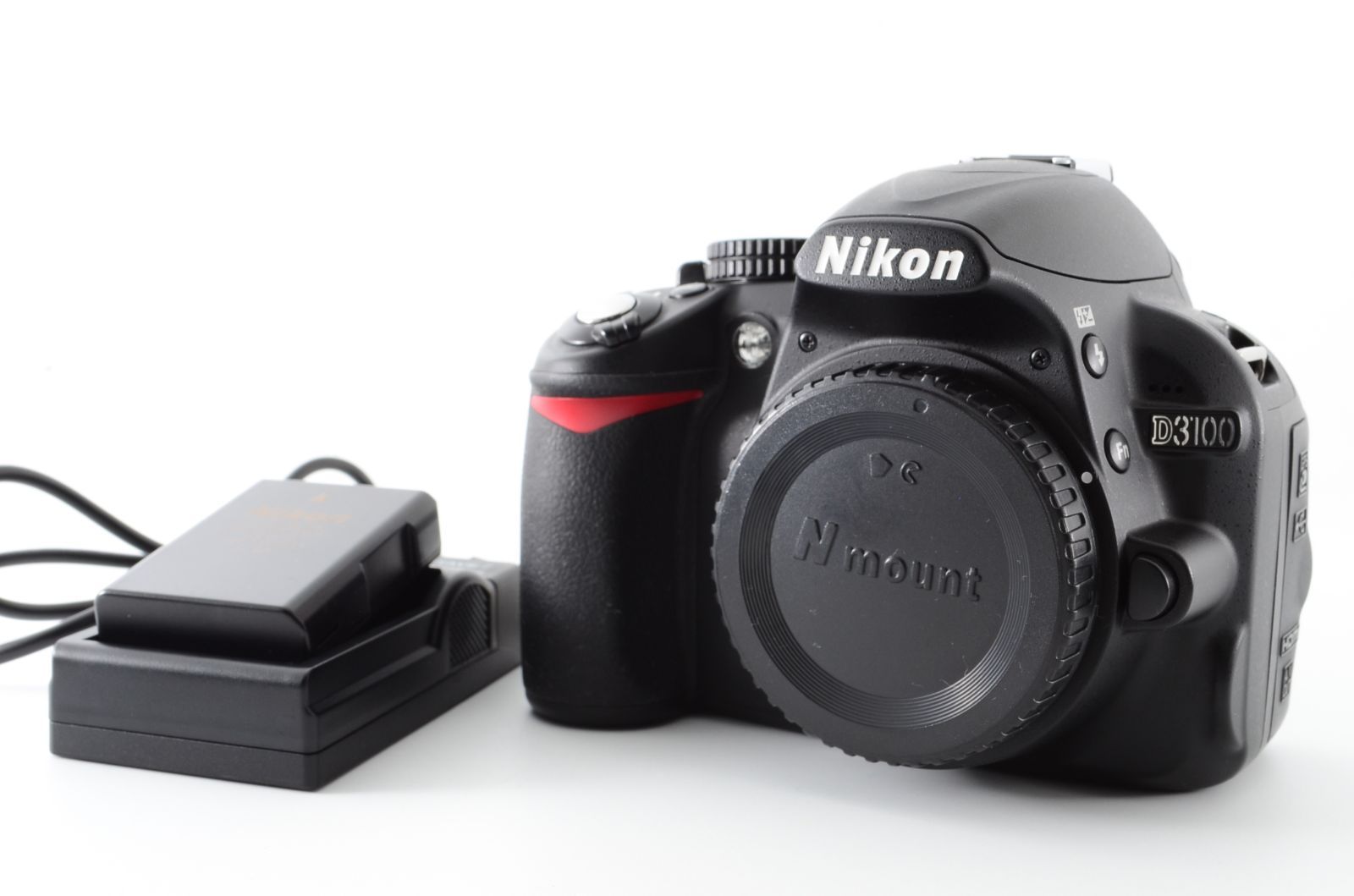 実用美品【シャッター回数7221回】Nikon D3100 ボディ デジタル一眼 