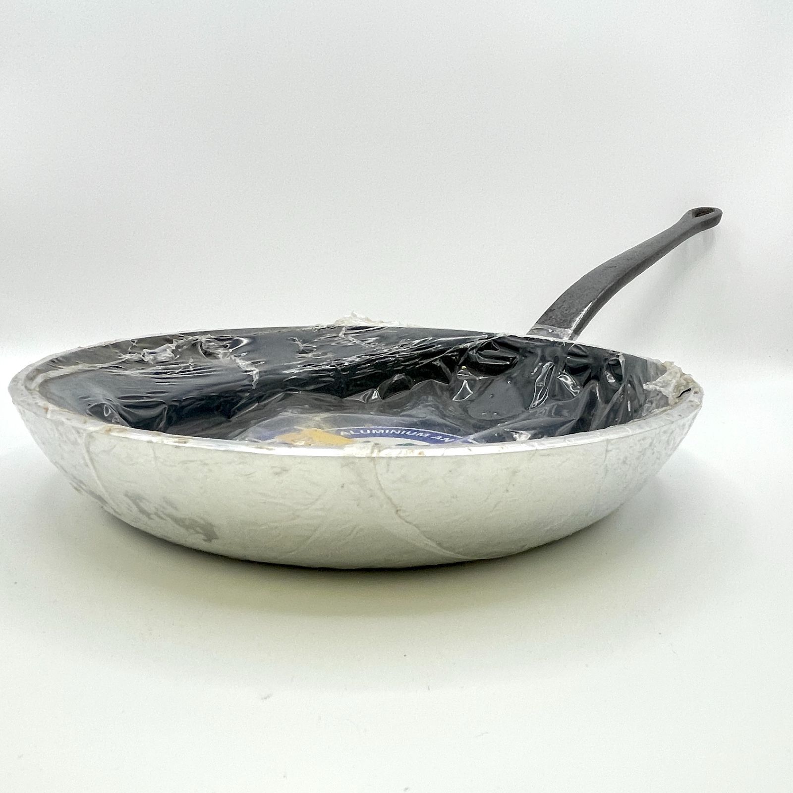 新品・未使用】MAUVIEL(ムヴィエール) アルミ製TFT 新品・未使用】MAUVIEL(ムヴィエール) アルミ製TFT