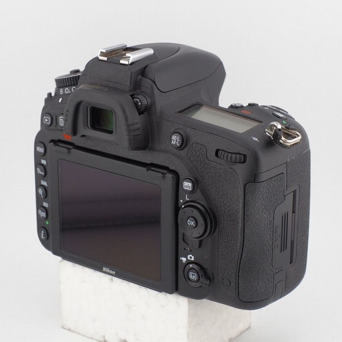 ニコン Nikon