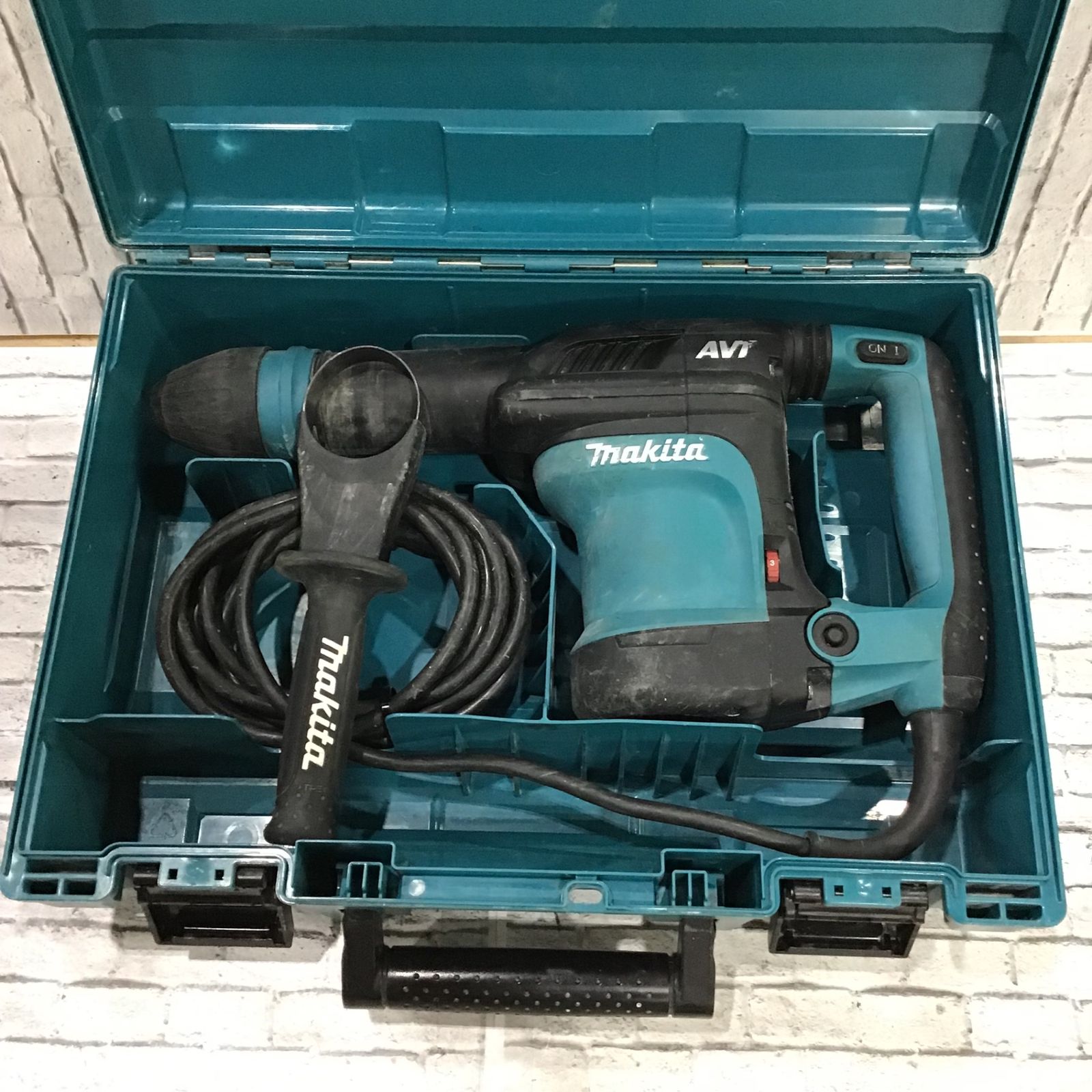 ☆マキタ(makita) 電動ハンマ HM0871C【川口店】 - メンテナンス