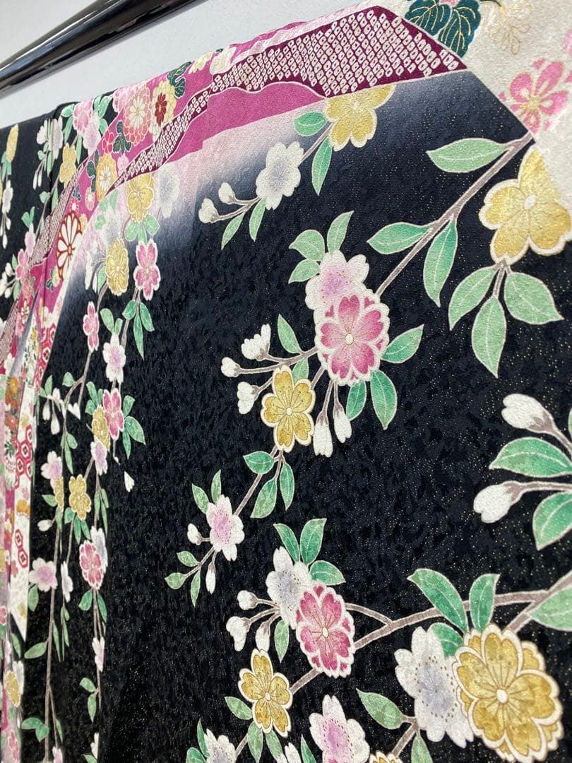 振袖 豪華 金駒 金彩 金通し 紋意匠 身丈169cm - メルカリ