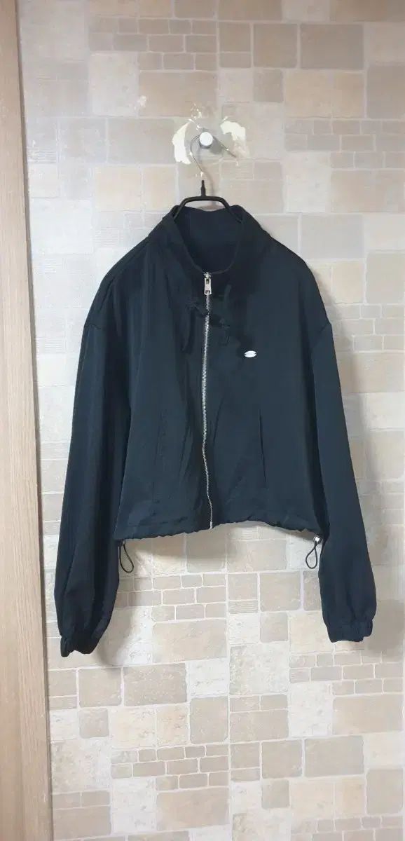 新しい服 レディース セットアップ