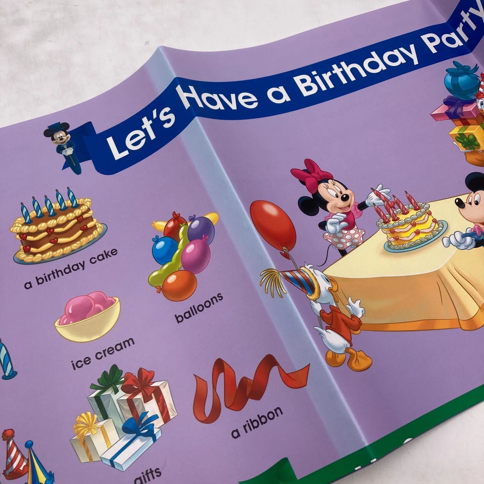 【最新版】2020年購入 シングアロングセット　ブルーレイ　絵本　CD　字幕あり　ディズニー英語システム　DWE　Disney　ワールドファミリー　中古　1102726