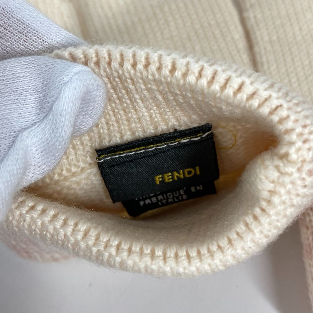 極美品 FENDI フェンディ ズッカ 手袋 ウール100% 極美品 FENDI フェンディ ズッカ 手袋 ウール100%