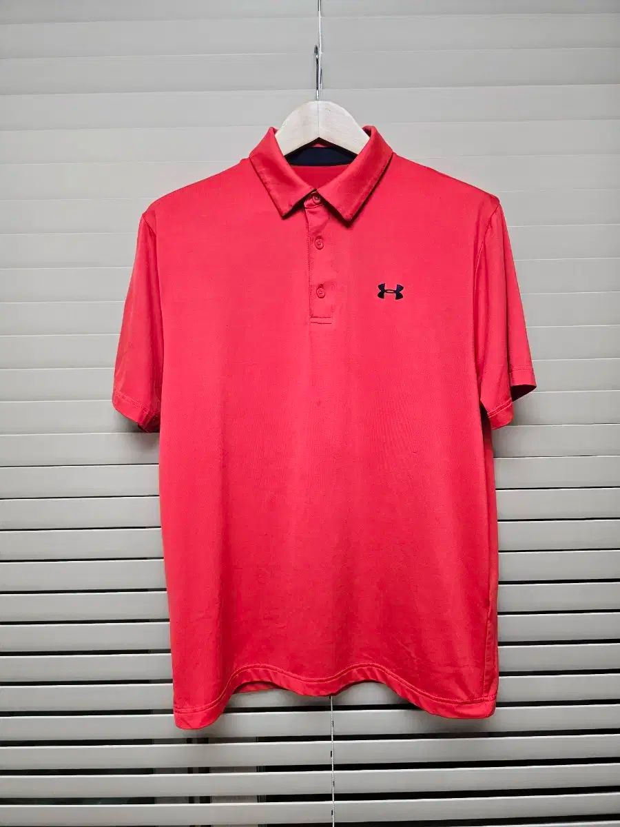 【雷市場（ポンジャン）商品韓国直送】UNDER ARMOUR(アンダーアーマー) 半袖Tシャツ L