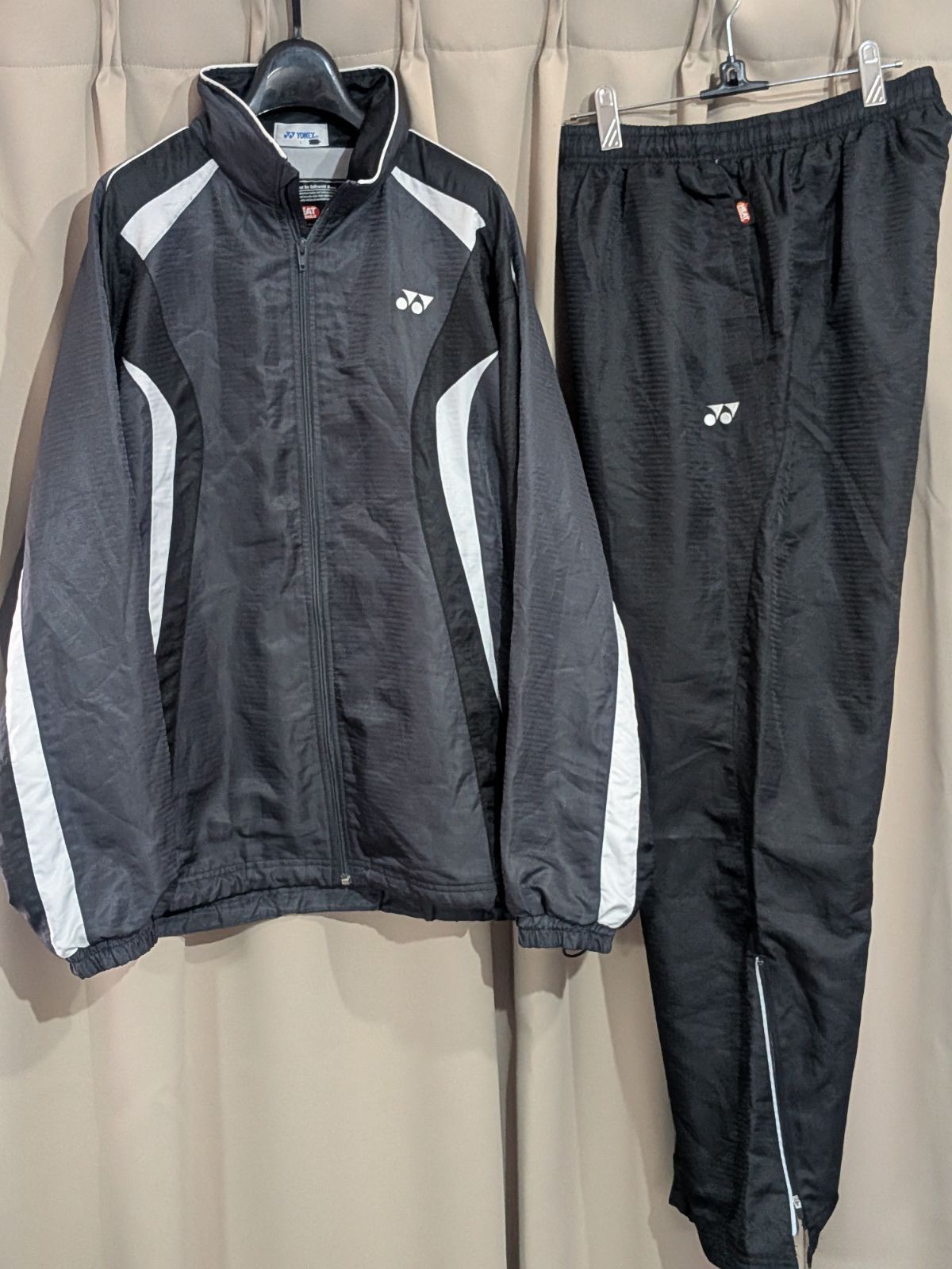 ヨネックスYONEX ウォームアップウェアセット 黒/グレーМ ヒートカプセル YONEX ヨネックス ヒートカプセル ウォーマー 上下 セットアップ L 黒