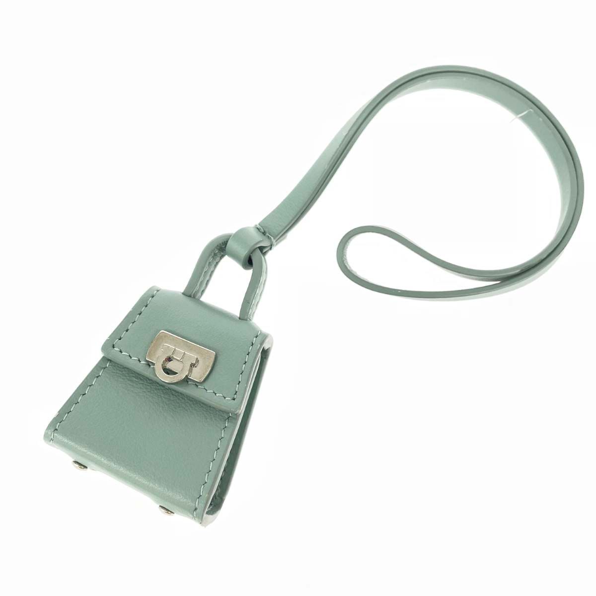 Salvatore Ferragamo サルヴァトーレフェラガモ チャーム バッグモチーフ ガンチーニ ブルーグレー レディース | 240001134387