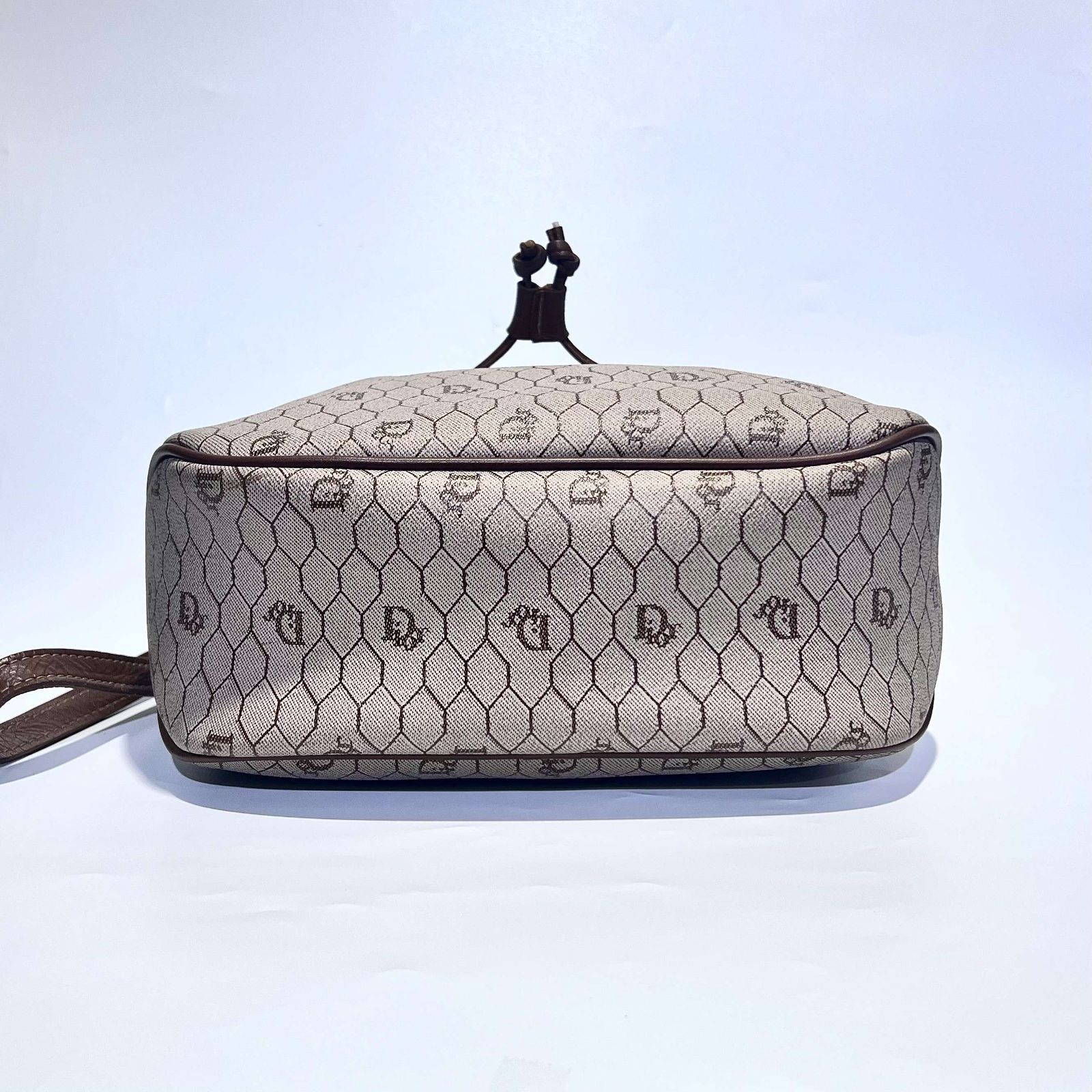 Christian Dior クリスチャン ディオール ハニカム 巾着 Christian Dior クリスチャン ディオール ハニカム 巾着