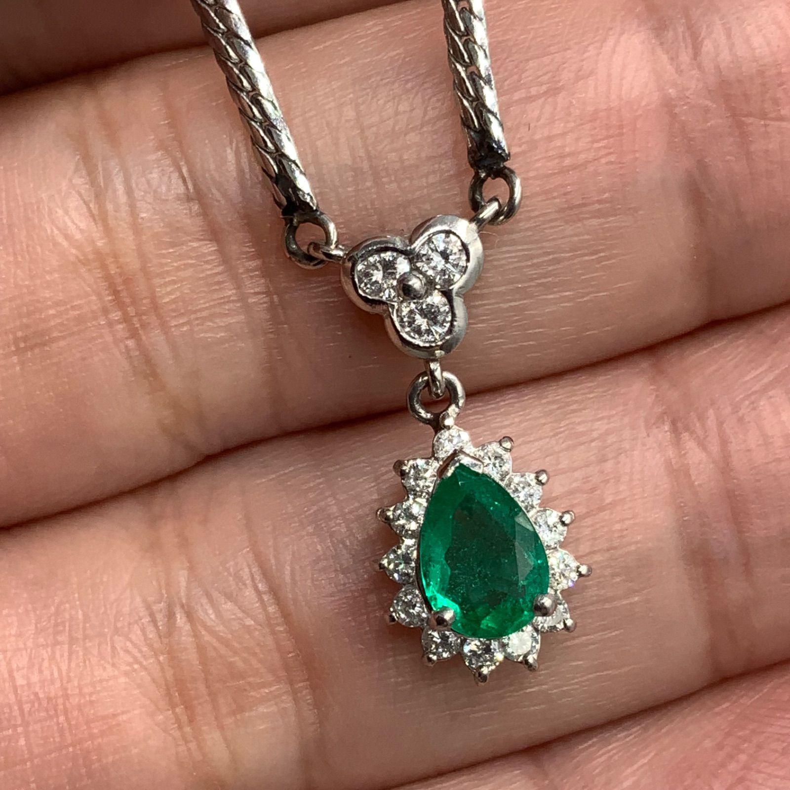 Pt850 プラチナ850 ジュエリーマキ エメラルド ネックレス 9.3g - メルカリ 