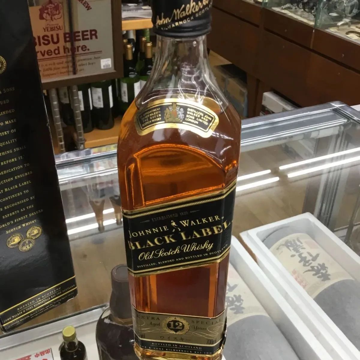 ジョニーウォーカー 黒 エクストラスペシャル 700ml 12年