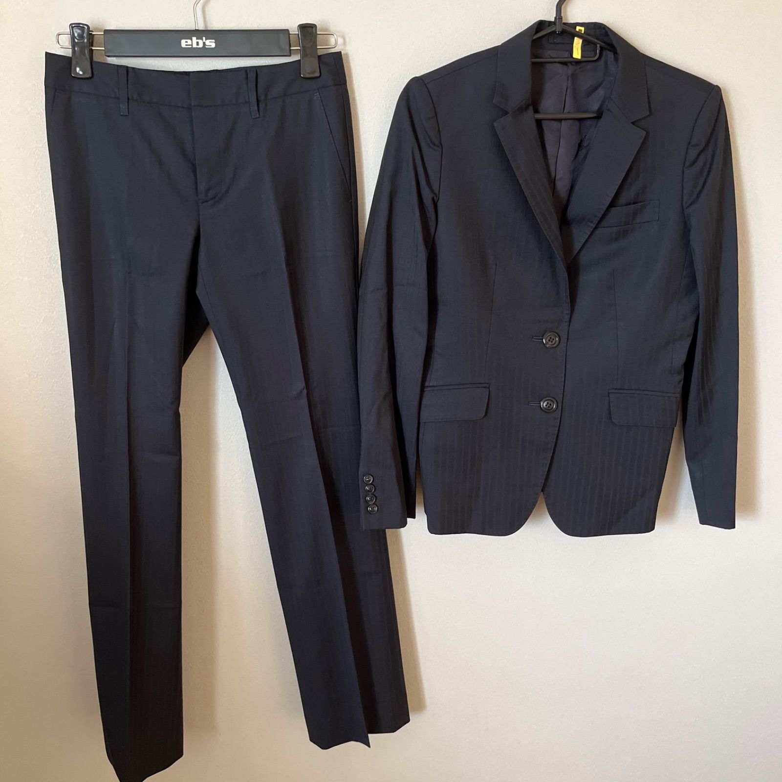 【美品】Burberry バーバリー　セットアップ　スーツ　4点セット　ネイビー z840 Burberry バーバリー セットアップ スーツ ジャケット