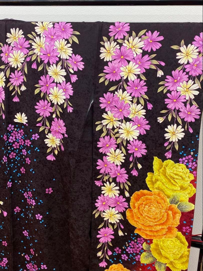 振袖 豪華 銀通し 刺繍 金彩 紋意匠 身丈172cm 躾糸付き - メルカリ