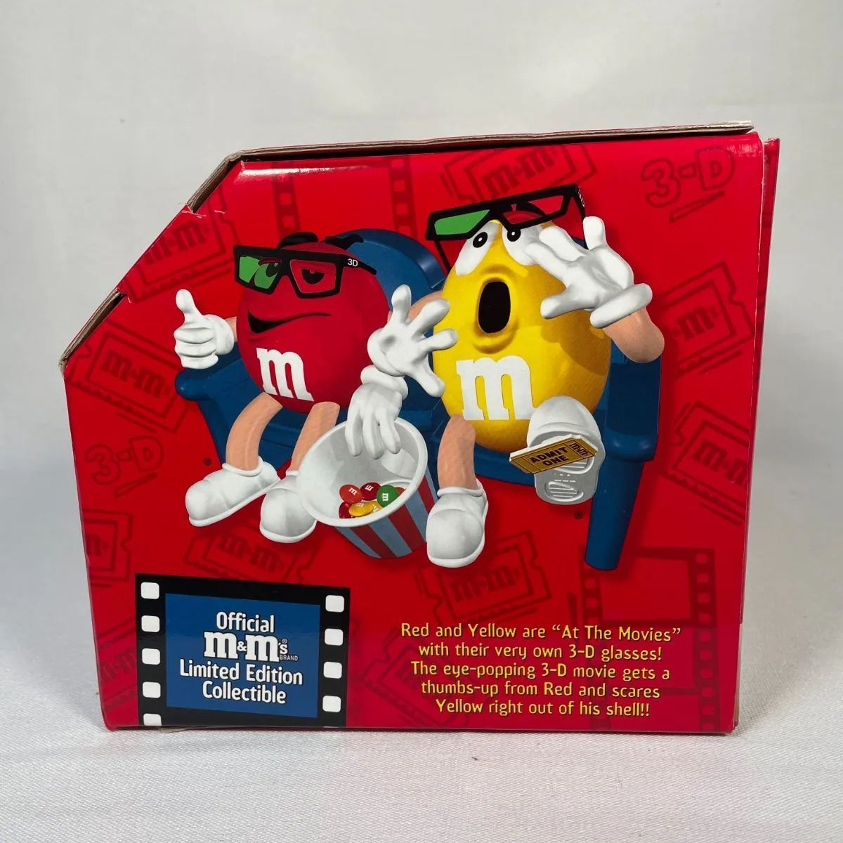 エムアンドエムズ ディスペンサー M&M At The Movies In-3D