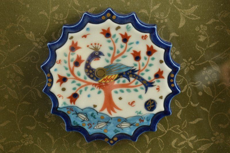 蔵A5505g 幸兵衛窯 ペルシャ色絵鳥文 陶板額装 加藤卓男