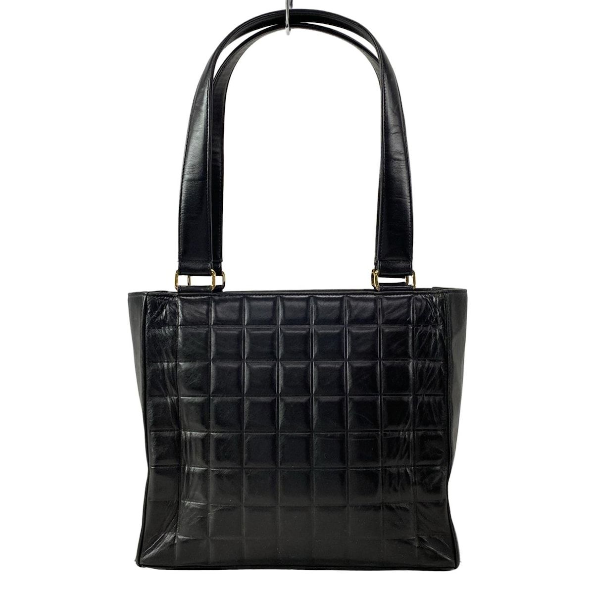 シャネルラムスキンチョコバー トートバッグ A17809 CHANEL(シャネル) トートバッグ チョコバー A17809 黒 ゴールド
