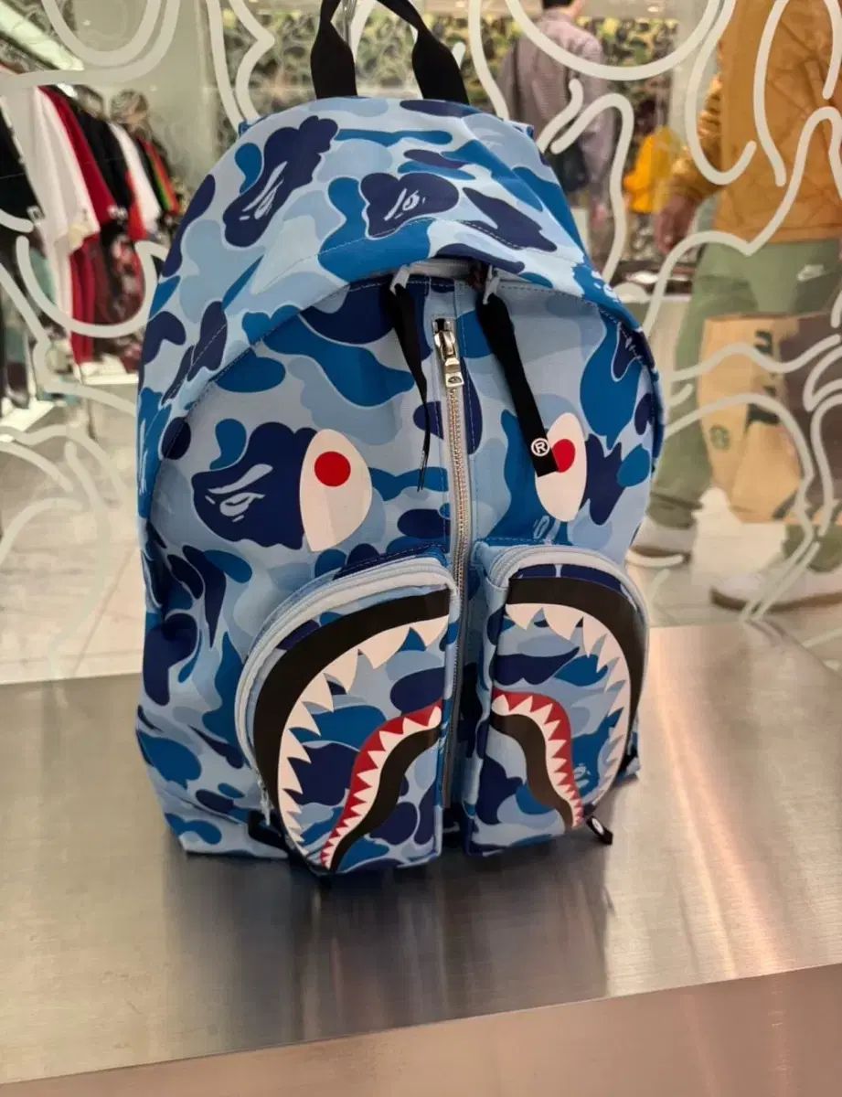A BATHING APE(アベイシングエイプ) abc カモ シャーク