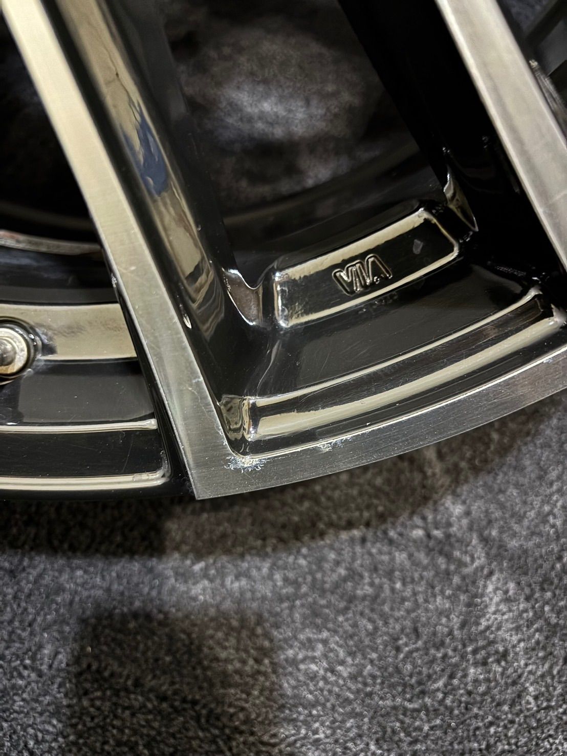 ハイエース ブラポリ