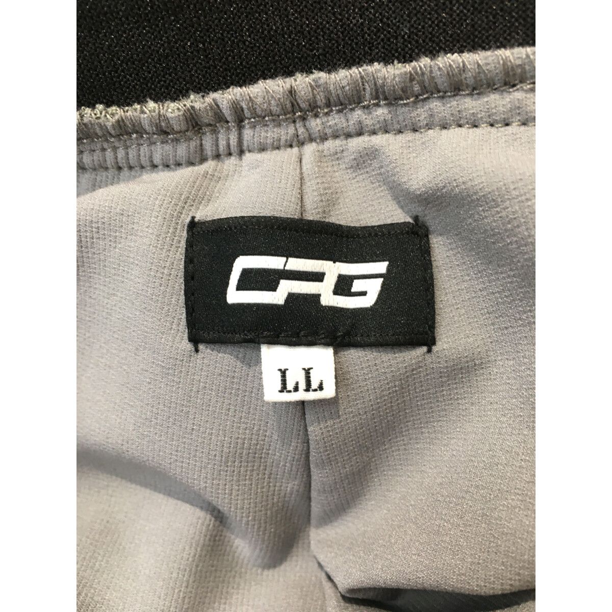 未使用CPG スカートパンツ　3 XGFSK01H2 バックプリーツ ストレッチ スカート