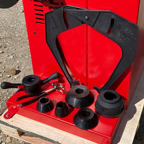 単相100V 28インチ対応