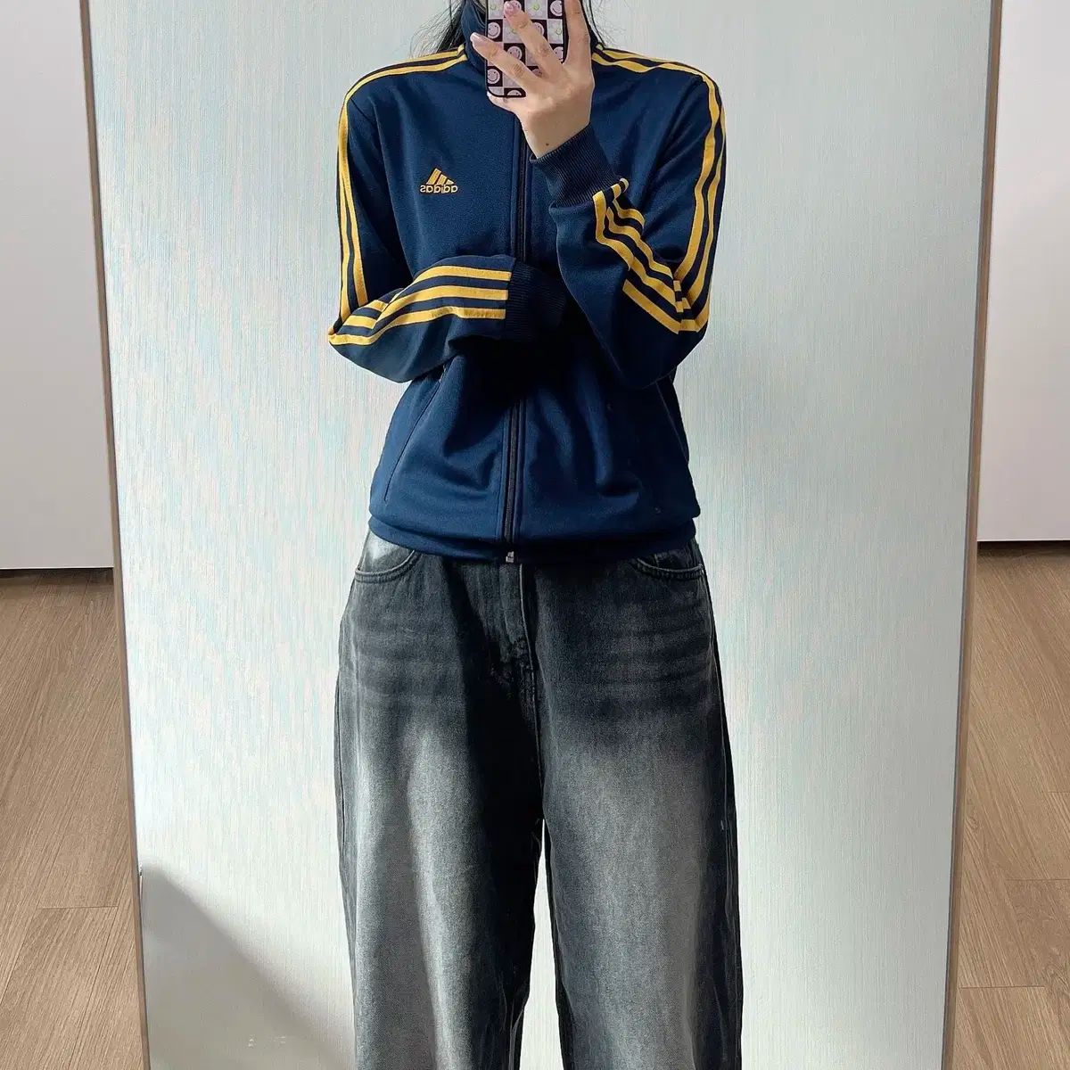 adidas アディダス ネイビー 黄色 3本線 トラックトップス ジャージ