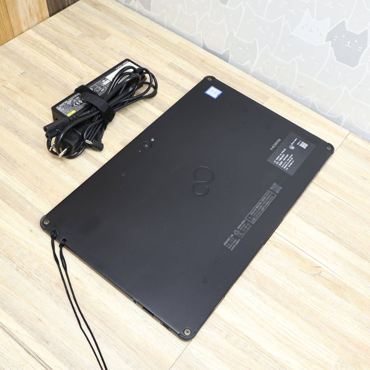 高性能WindowsタブレットノートPC i3 7世代 arrows Tab 高性能 高性能WindowsタブレットノートPC i3 7世代 arrows Tab 高性能