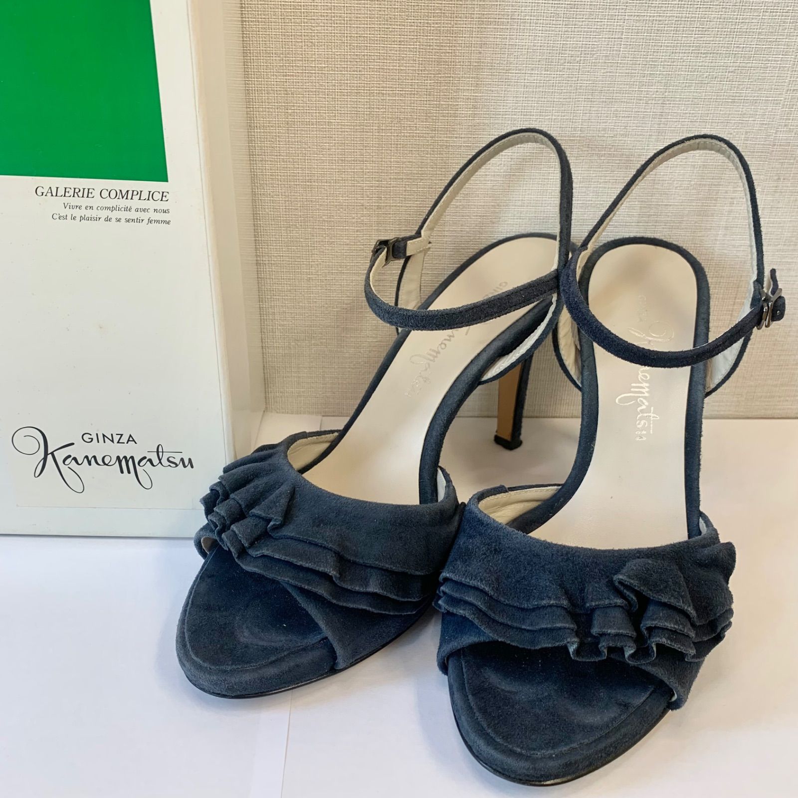 【未使用】GINZA Kanematsu 銀座かねまつ レザースポーツサンダル GINZA Kanematsu - 一度のみ使用 銀座かねまつ ビジューバックル