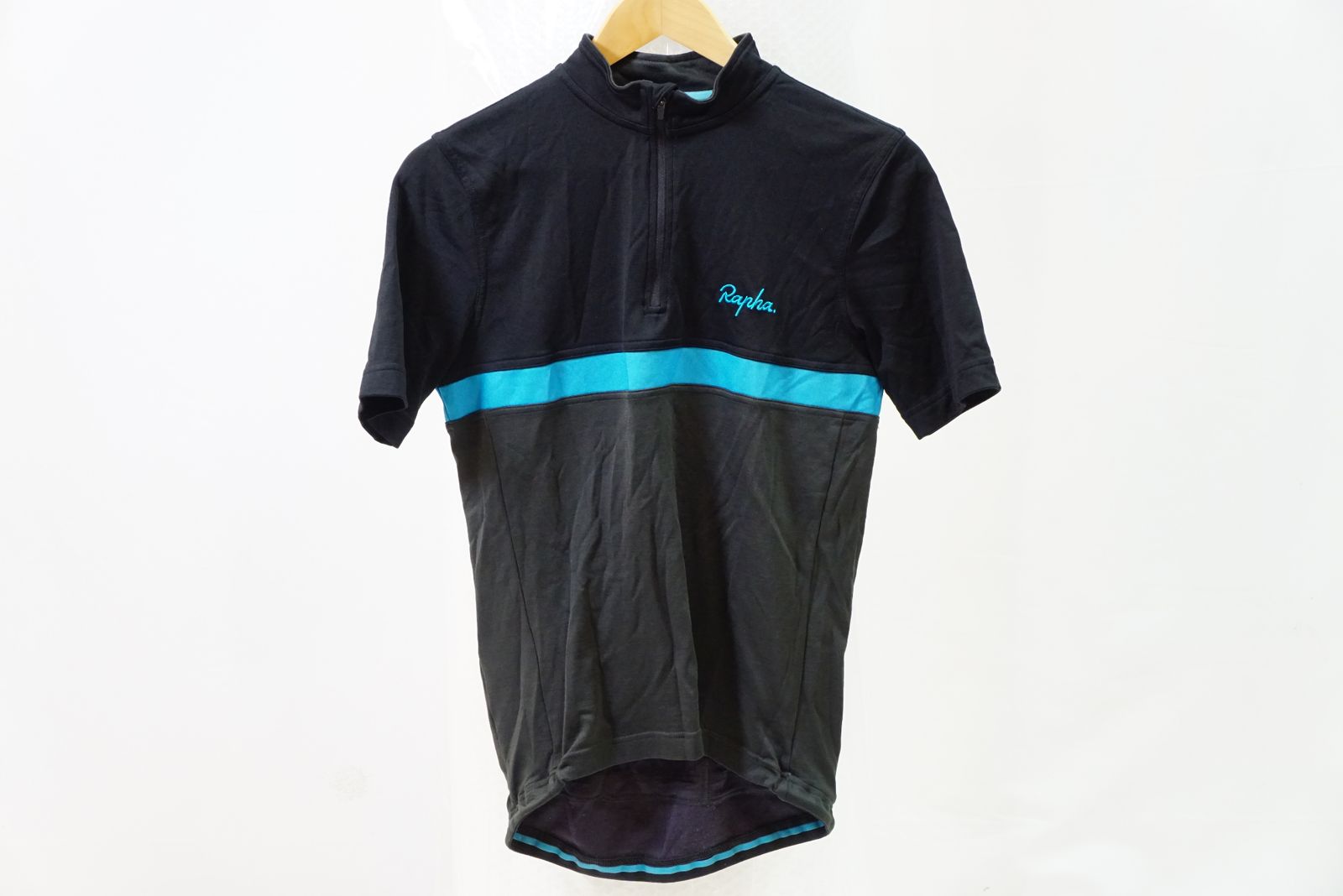 RAPHA 「ラファ」 MENS CLUB JERSEY TEAM SKY MEDIUMサイズ ジャージ / バイチャリ熊谷店