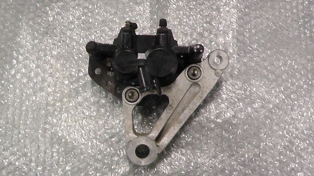 GPX400R　ZX400F-000xxx　の　リア キャリパー:#1741312388