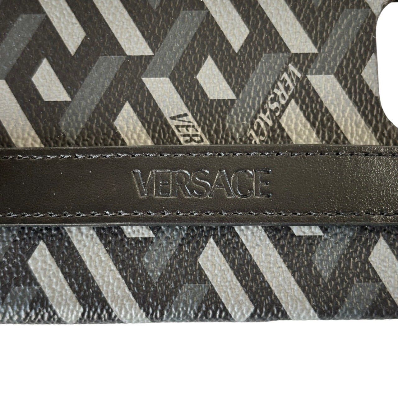 VERSACE ヴェルサーチ スマホケース iPhone12 12pro ストラップ