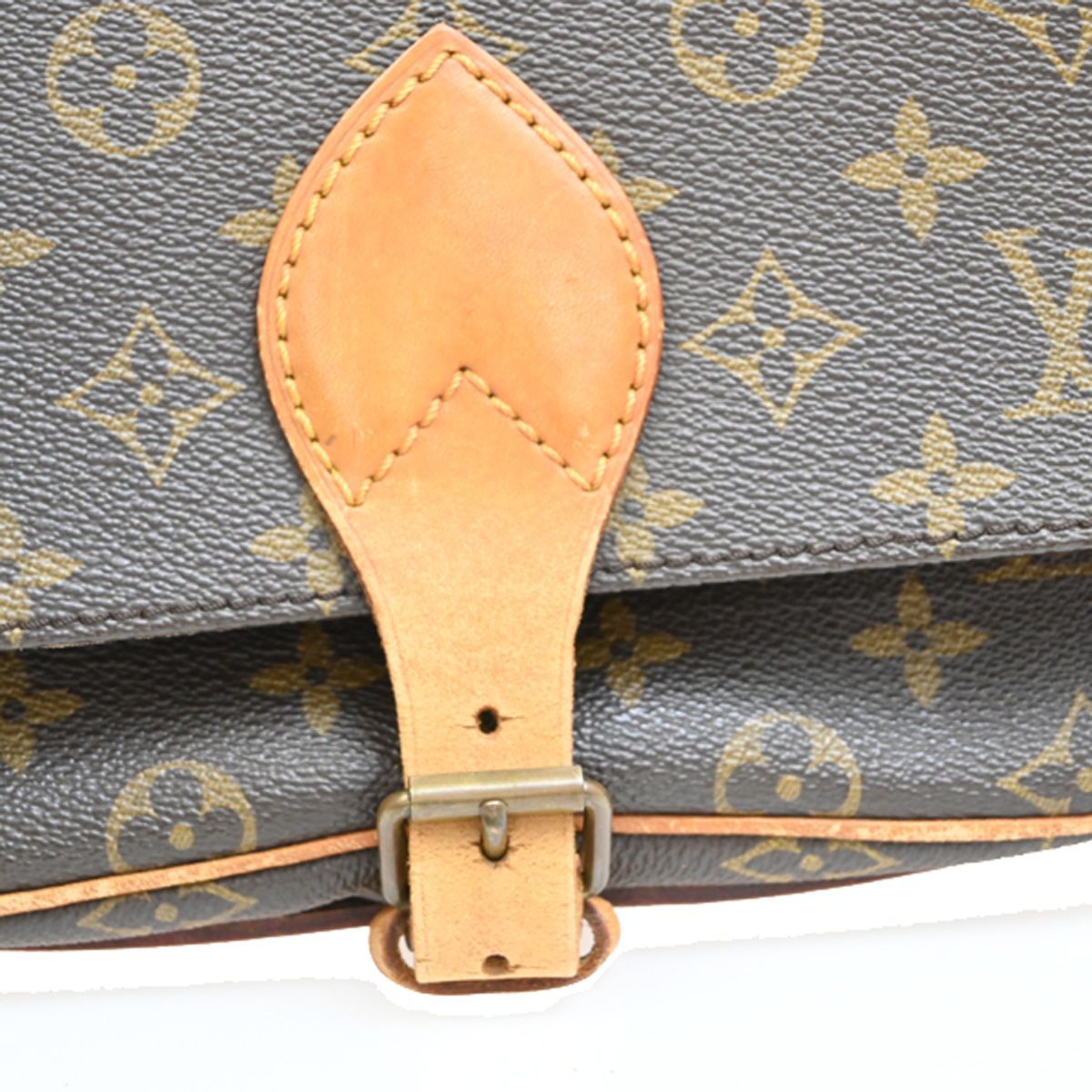 LOUIS VUITTON ルイヴィトン カルトシエール MM ショルダー