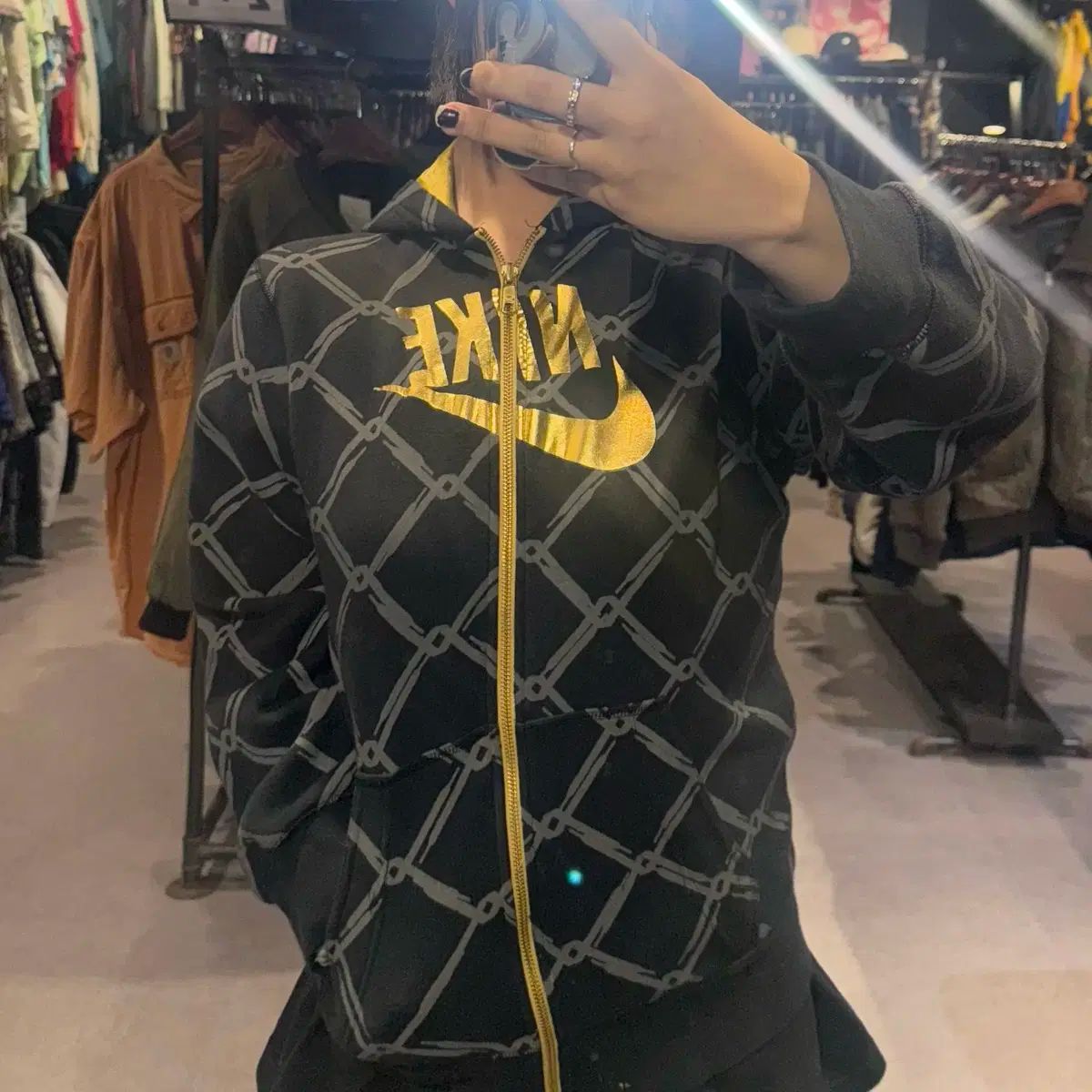 410 Nike NIKE ナイキ パターン フルジップアップ クロップド フード