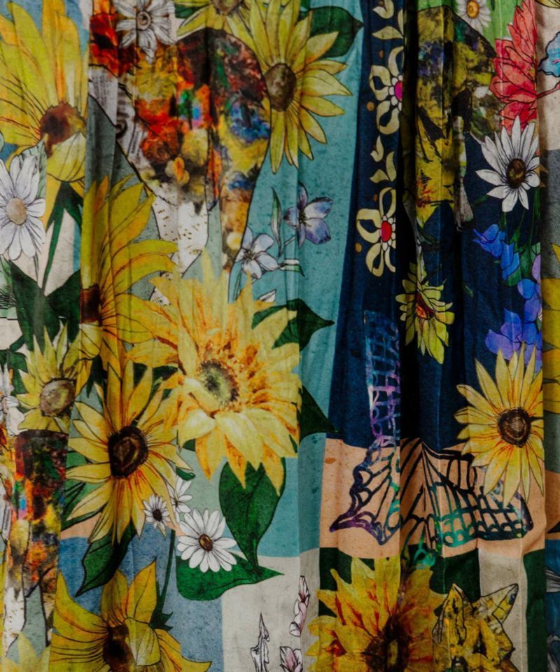 イズスカラー552251：ひまわりと狐のパッチワーク柄 ワッシャー加工  