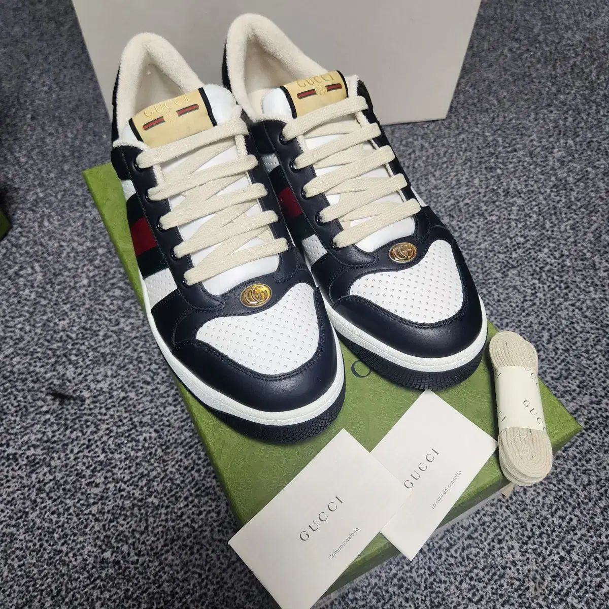 正規品 GUCCI(グッチ) スニーカーズ 546163 9 5 サイズ 新品