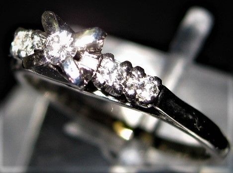 Pt900 プラチナ リング 指輪 ダイヤ 立爪 ファッション0.06ct 0.08ct 