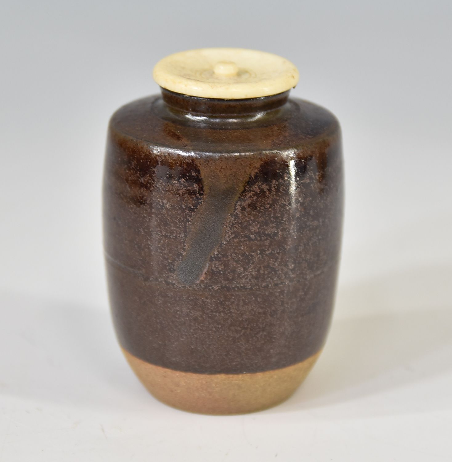 在銘 水入 茶道具 茶入 陶器 陶芸 手塚祥堂「肩衝 茶入」 茶道具 茶器 陶器 清水焼 仕覆 共箱