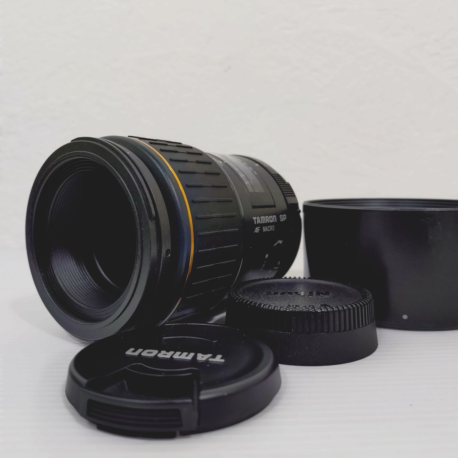 タムロン Tamron SP AF Macro 90mm F2.8 フード 前後キャップ付き ニコンマウント レンズ