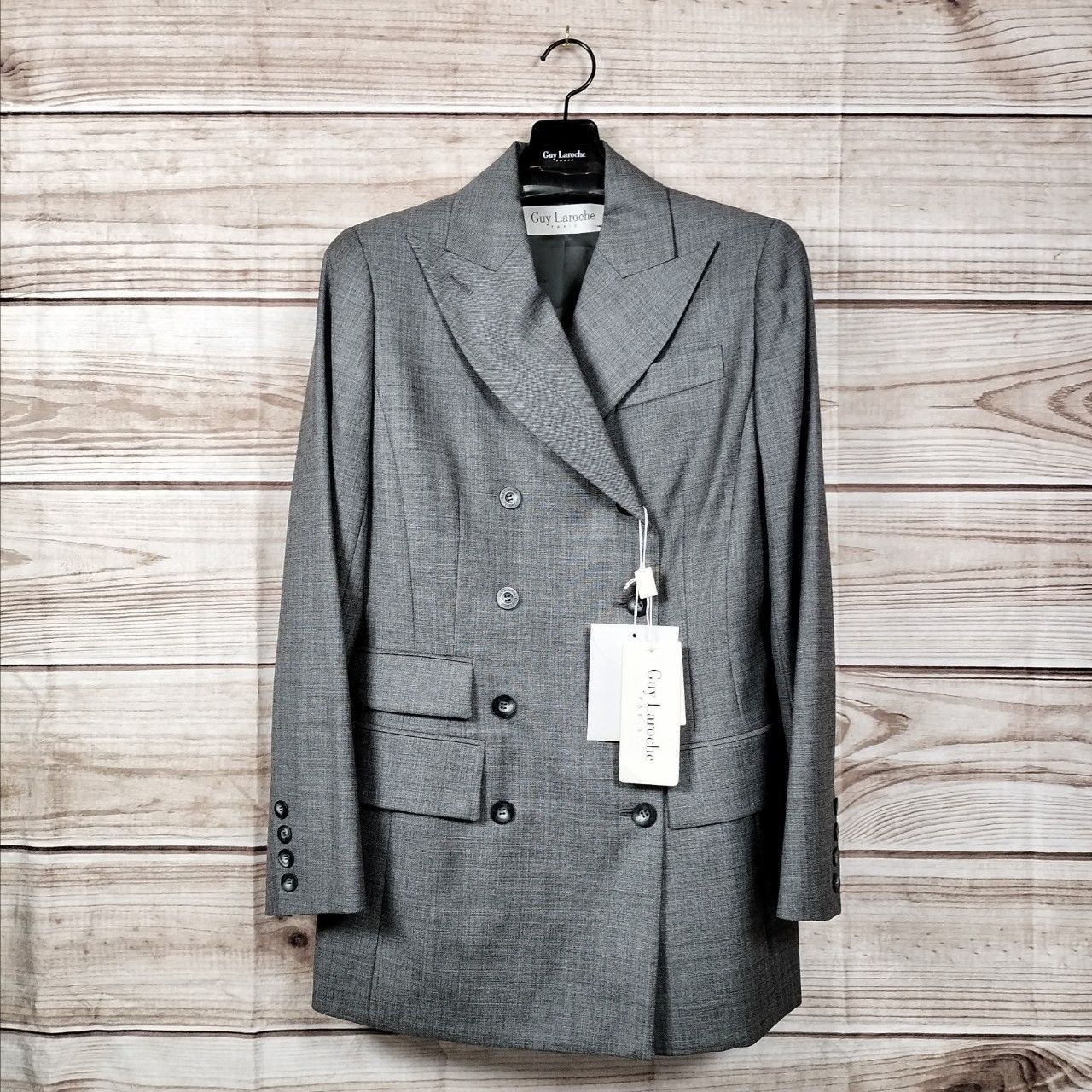 新品未使用 タグ付き Guy Laroche ギラロッシュ セットアップ スーツ 新品未使用 タグ付き Guy Laroche ギラロッシュ セットアップ スーツ
