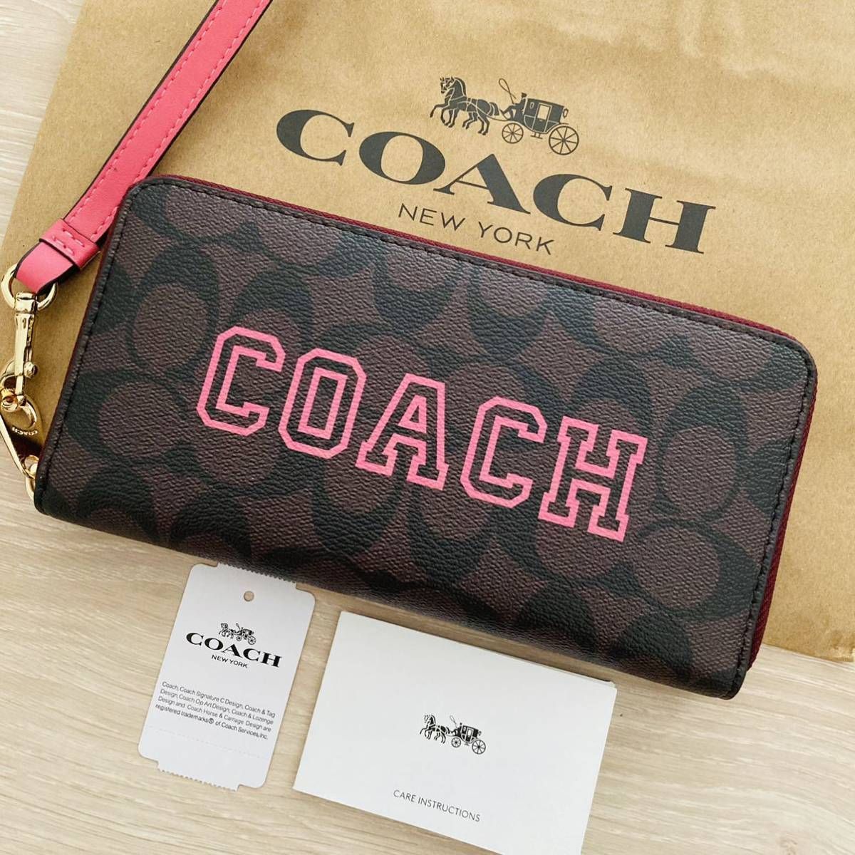 ☆COACH コーチ 長財布 シグネチャー リストレット 茶色 ロゴ ピンク