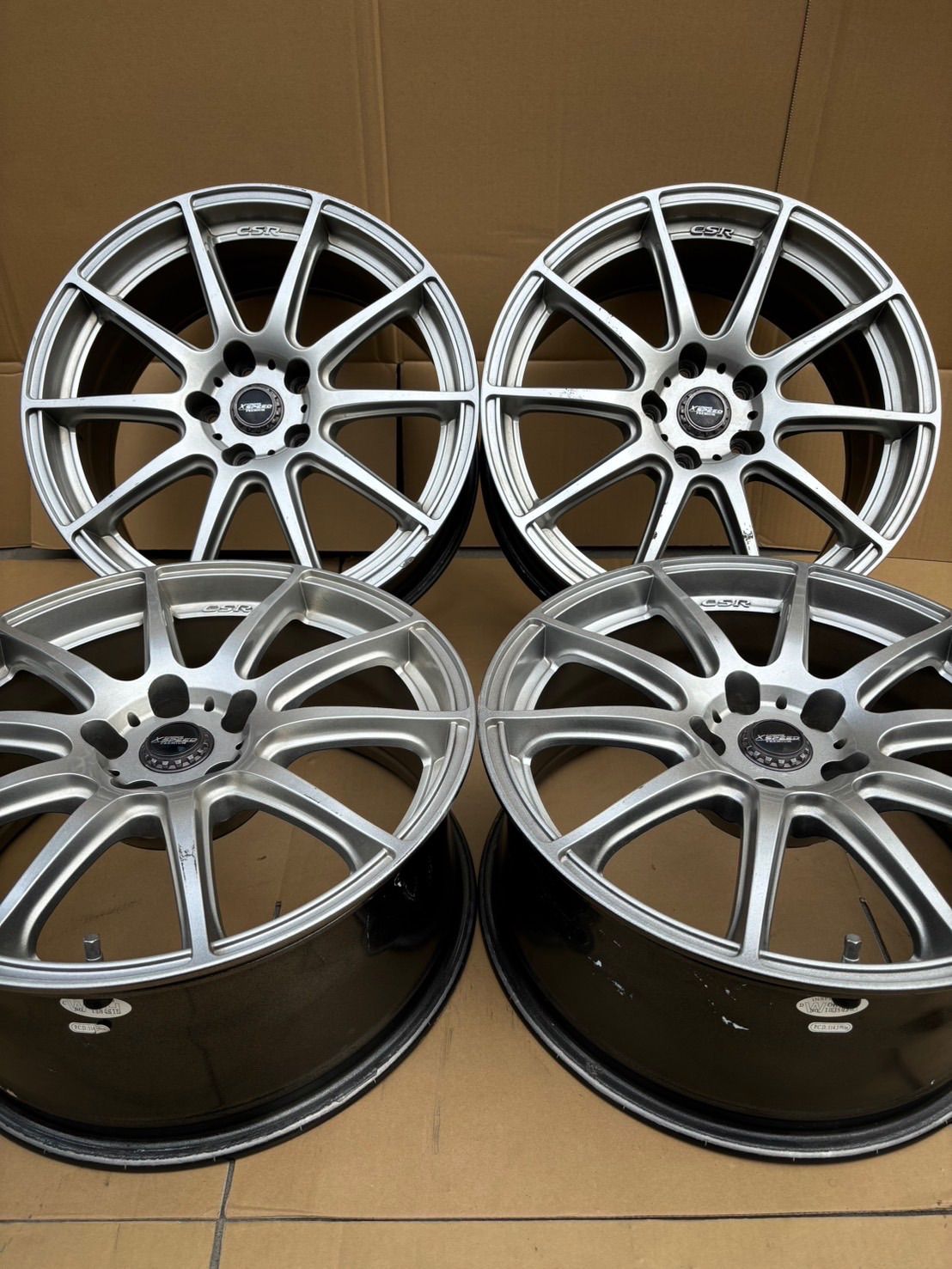 X CROSS SPEED PREMIUM 18インチ 8J +42 114.3 5H アルミホイール 4本 
